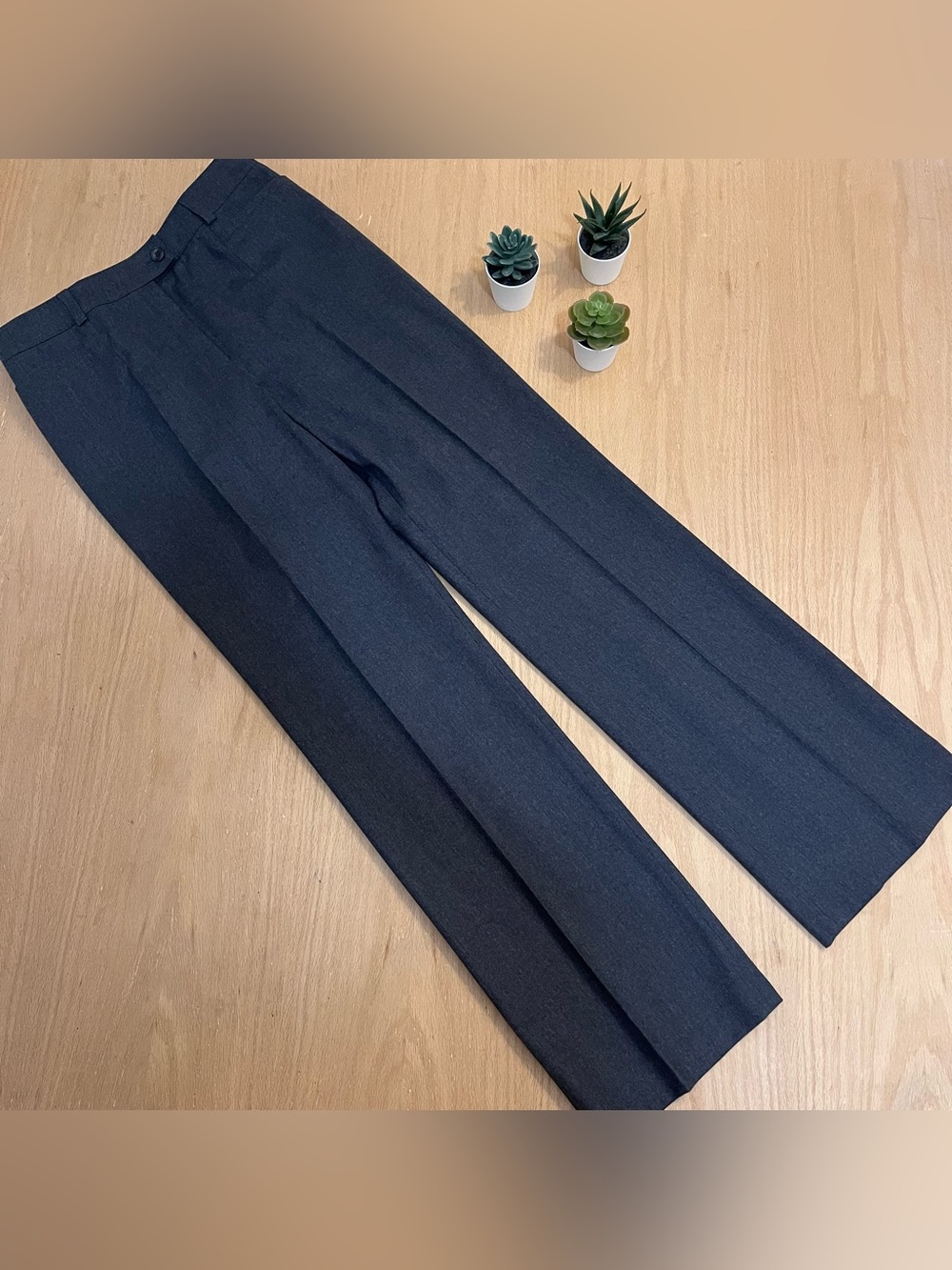 Basler Black Label German Luxury Brand Lightweight Wool Straight Leg Pants